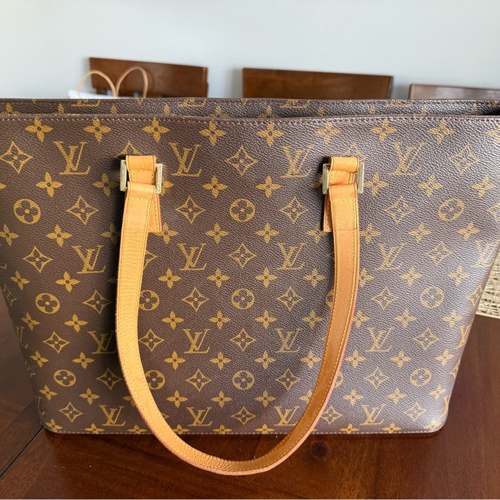 Louis Vuitton Classic Monogram Luco Tote